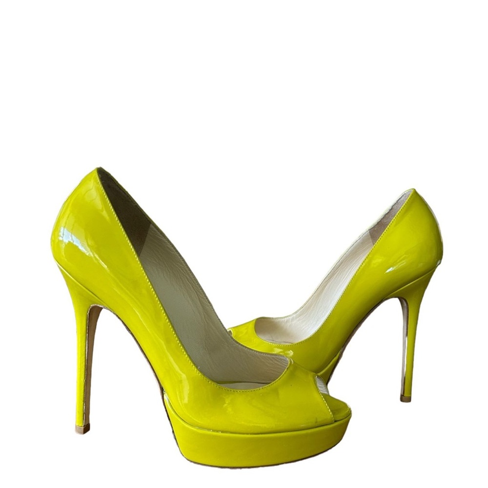 Jimmy Choo 37